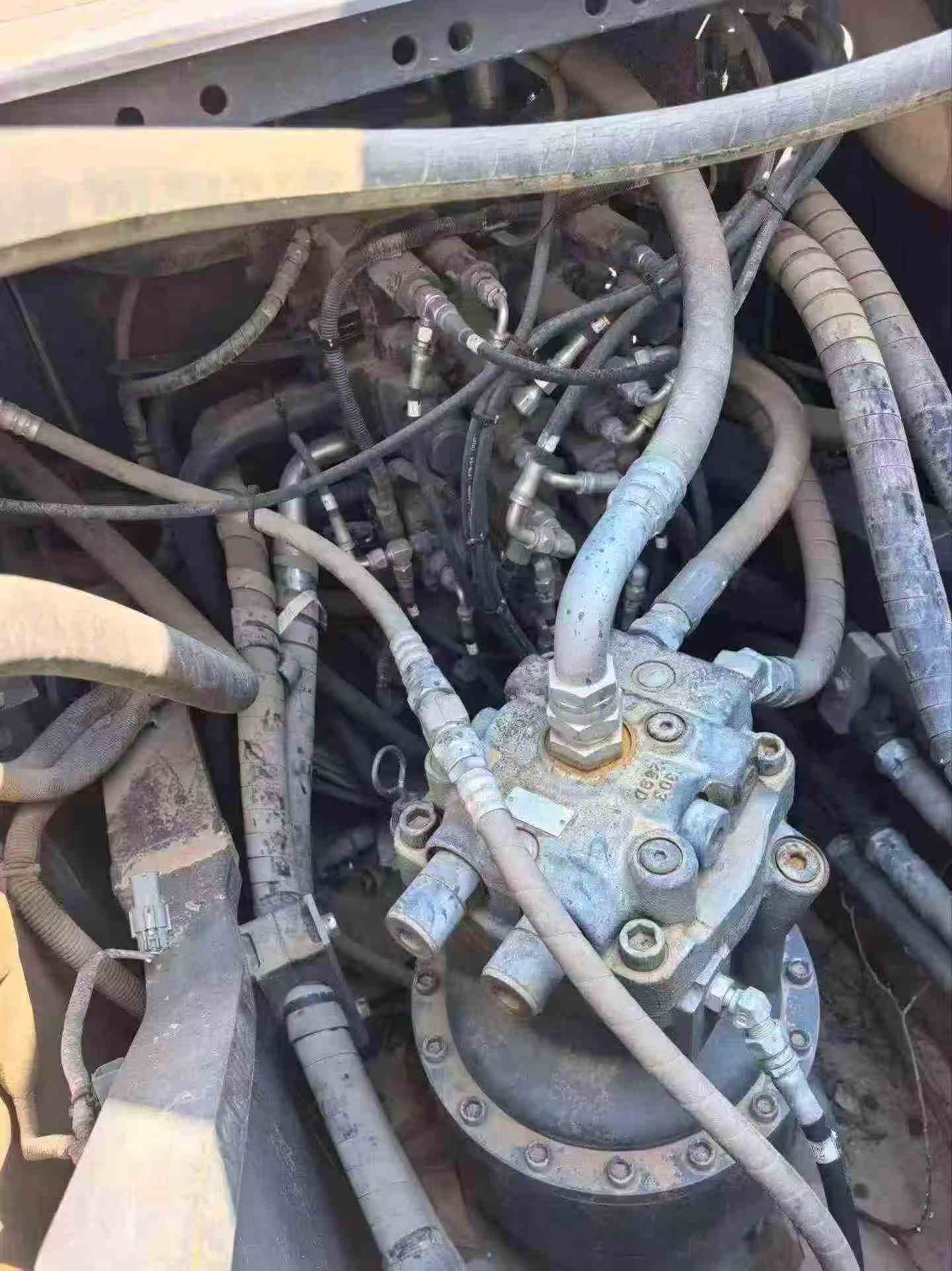 Buy Sumitomo SH210-5 Used Excavator / 5