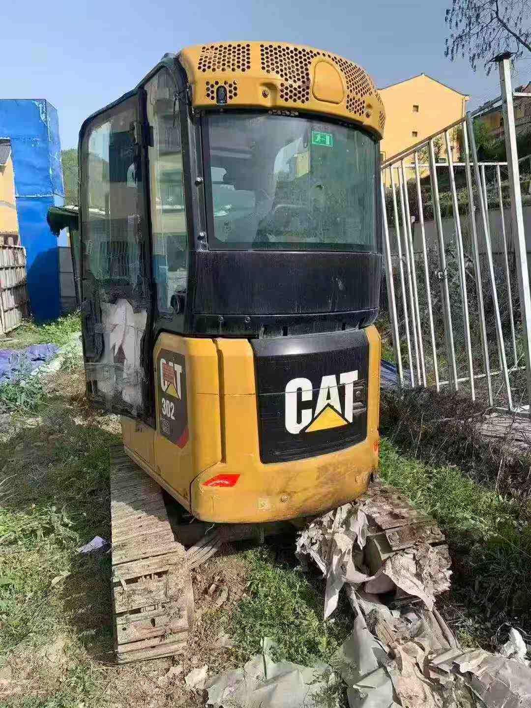 Comprar Caterpillar 302 Usado Escavadeira