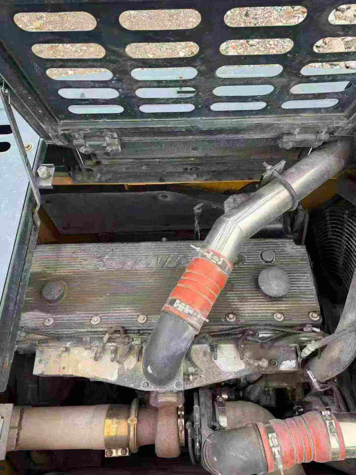 Buy Hyundai R495LVS Used Excavator / 5 Buy Hyundai R495LVS Used Excavator / 5