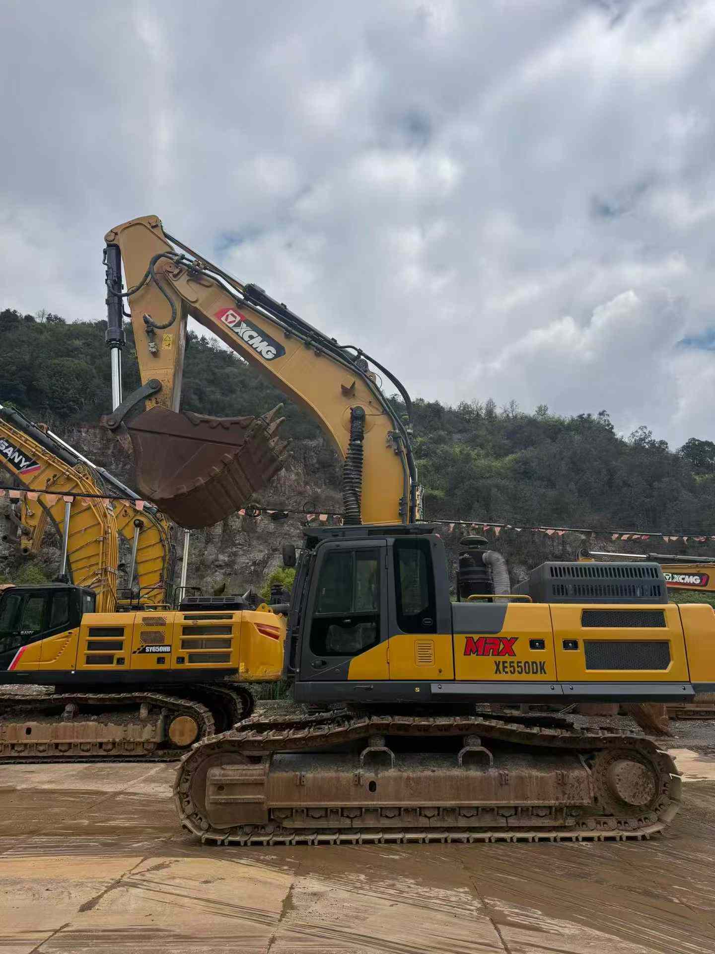 Buy XCMG LW550FV Used Excavator / 6