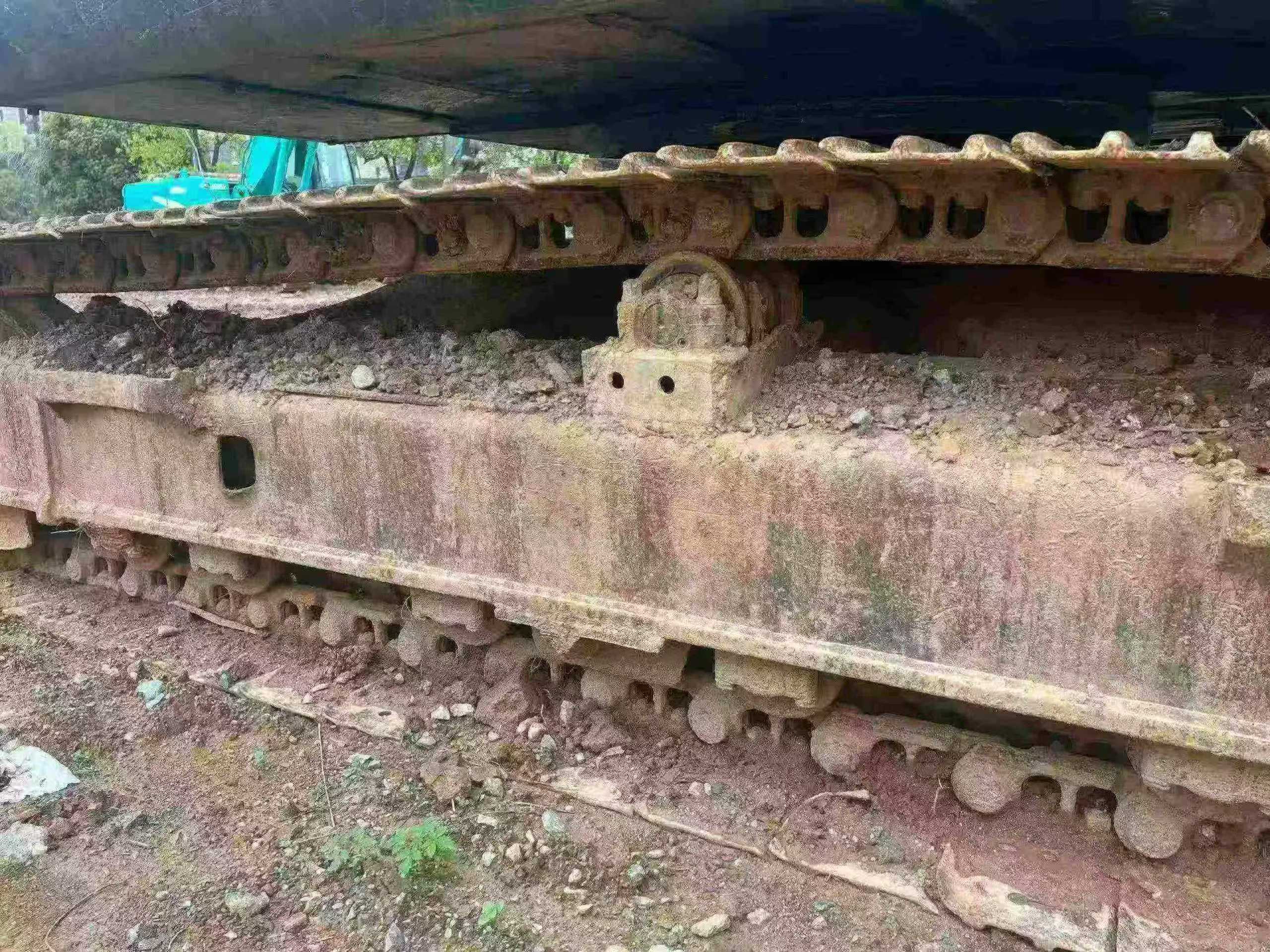 Buy Kobelco SK130 Used Excavator / 4