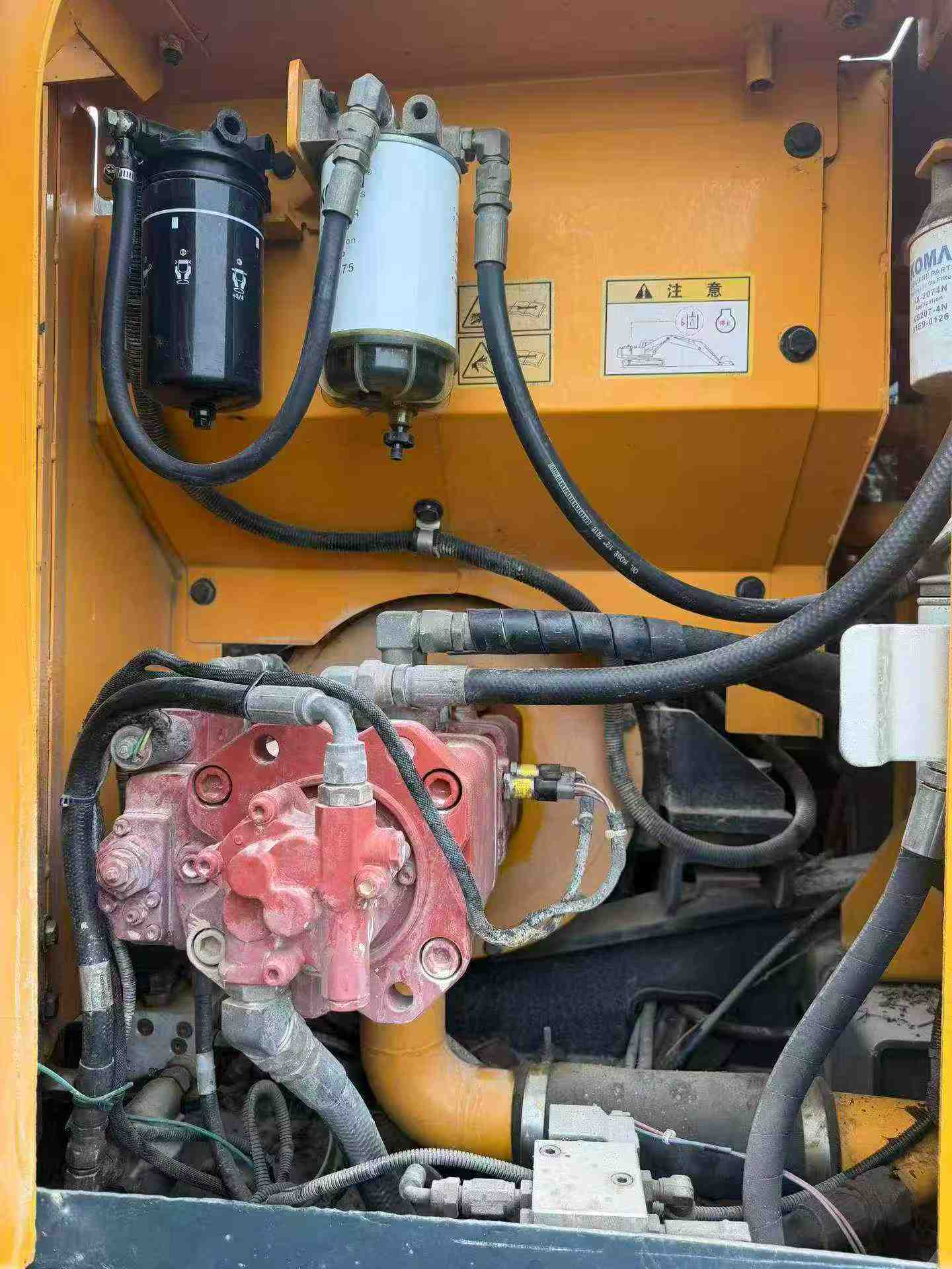 Buy Hyundai R110VS Used Excavator / 6