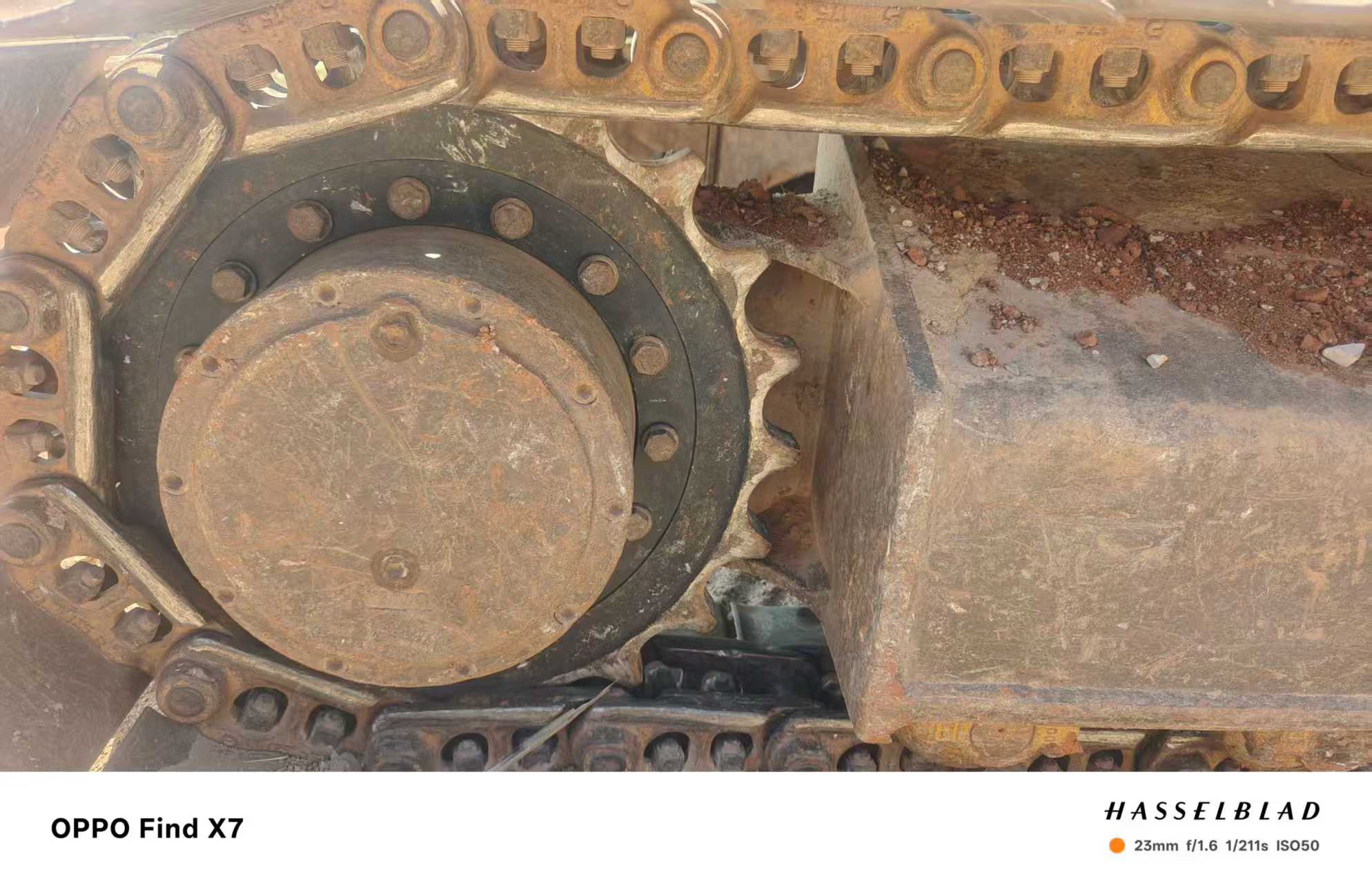 Buy Komatsu PC130-7 Used Excavator / 4