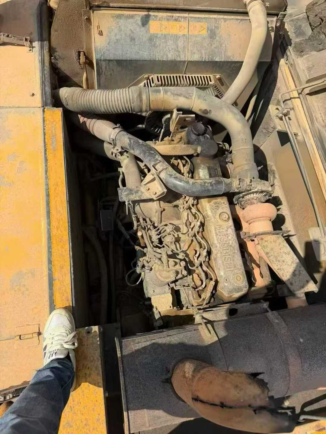 Compre Escavadeira Kato HD1430R Usada / 3