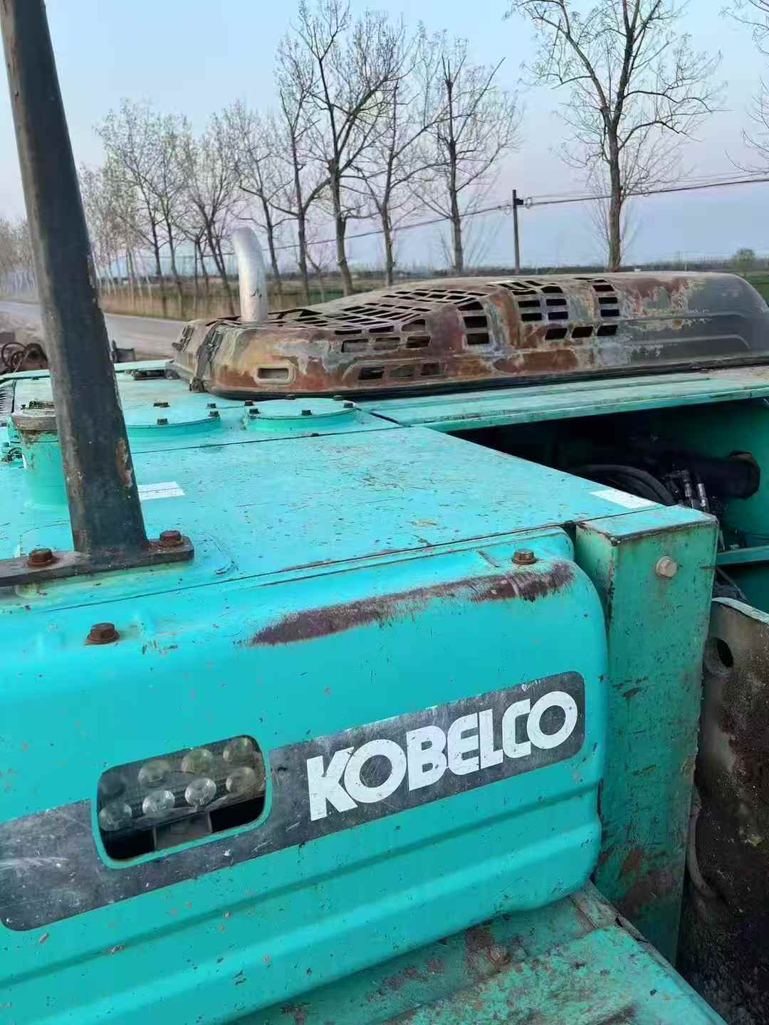 Buy Kobelco SK260 Used Excavator / 3