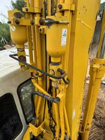 Buy Kato 820-3SP Used Excavator / 6 Buy Kato 820-3SP Used Excavator / 6