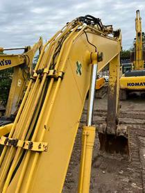 Buy Komatsu PC200-7 Used Excavator / 4 Buy Komatsu PC200-7 Used Excavator / 4