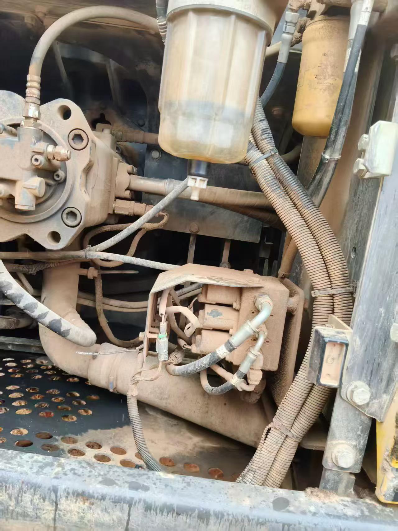 Compre Escavadeira Sumitomo SH210-5 Usada / 4