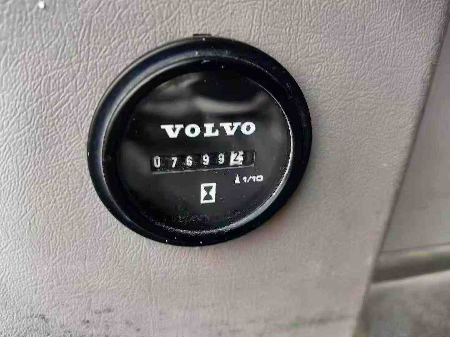 Buy Hitachi ZX18U-2 Used Excavator / 5