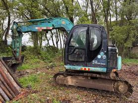 Buy Kobelco SK60 Used Excavator / 2 Buy Kobelco SK60 Used Excavator / 2