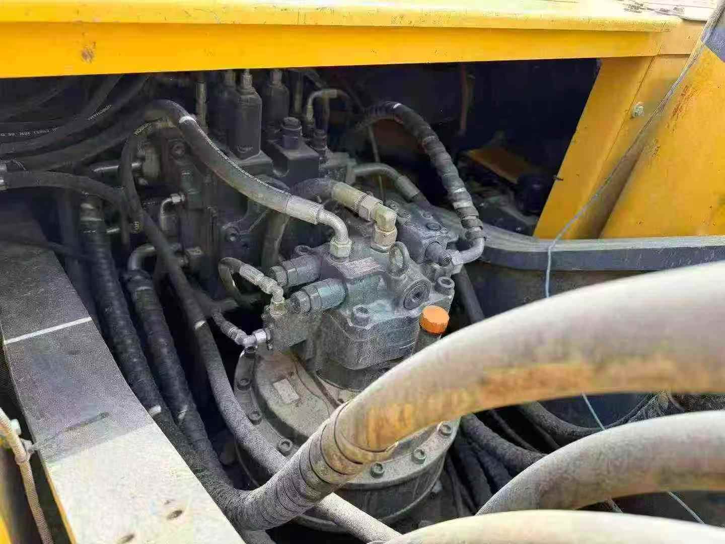 Buy XCMG ZL20E(D) Used Excavator / 8