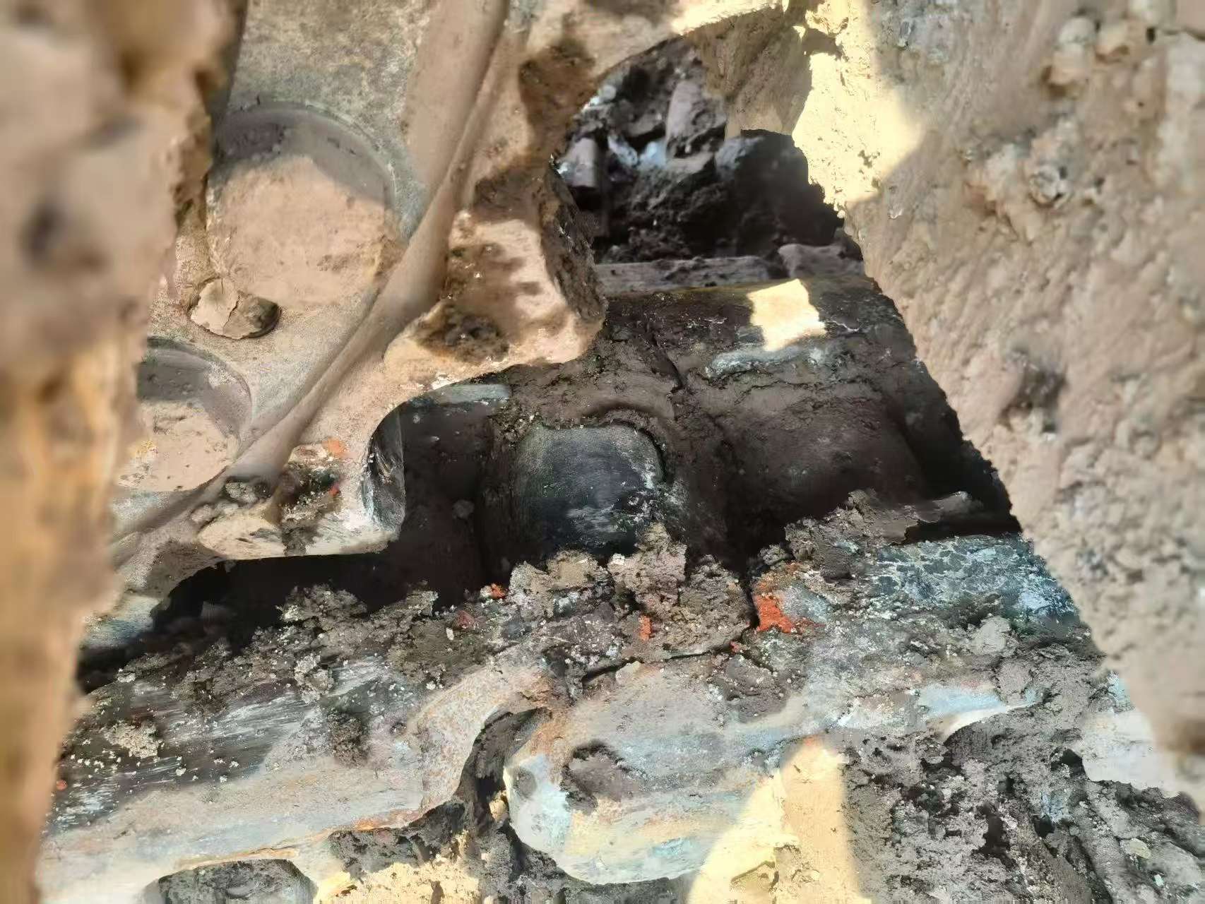 Compre Escavadeira Caterpillar 374D Usada / 5