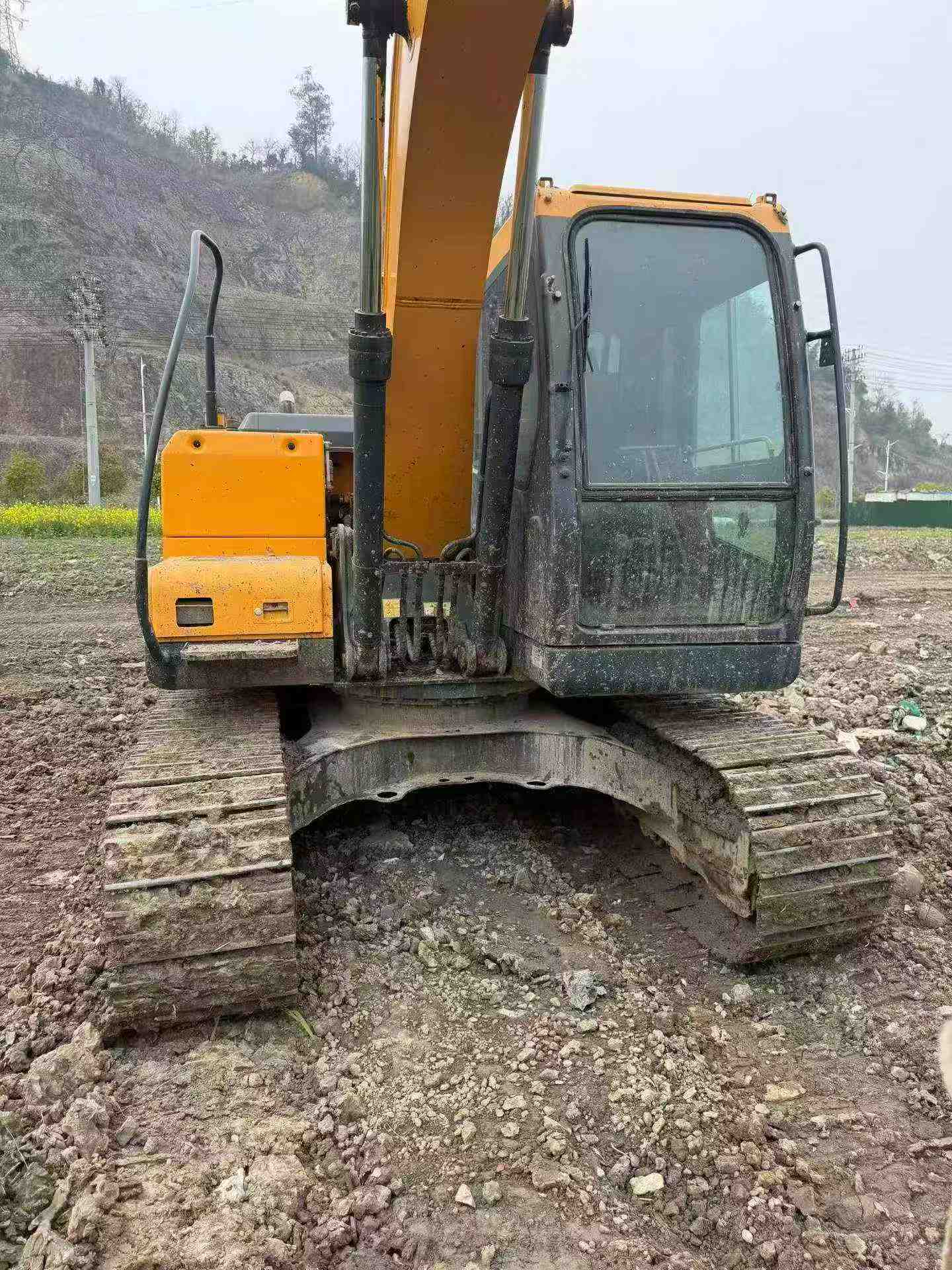 Buy Hyundai R110VS Used Excavator / 2