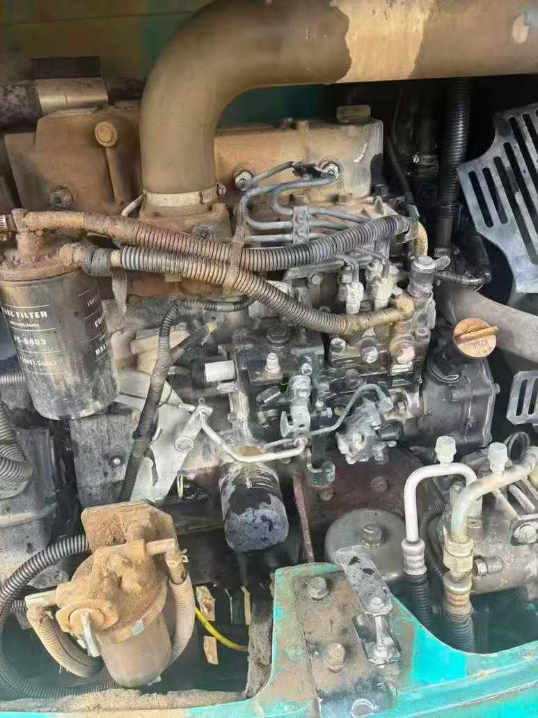 Buy Kobelco SK60-8 Used Excavator / 5