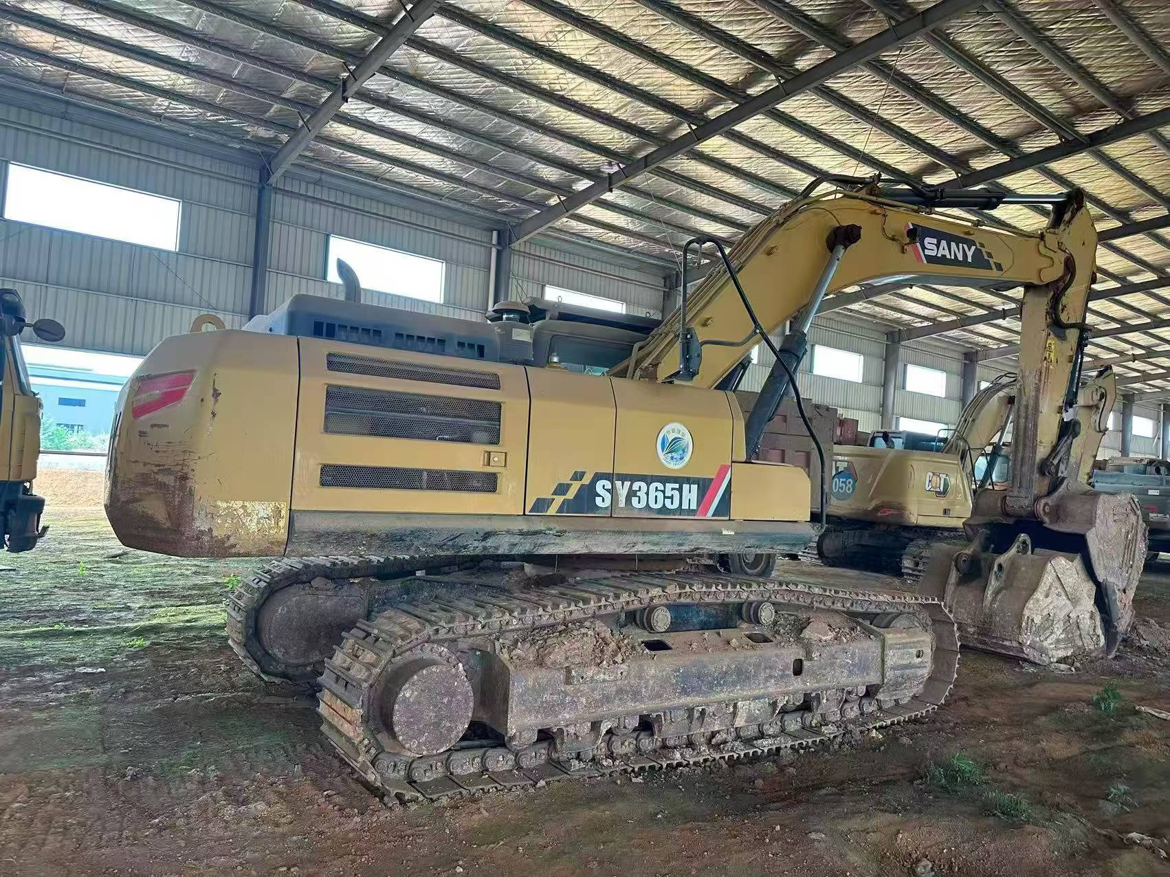 Buy Sany SY365C Used Excavator / 2