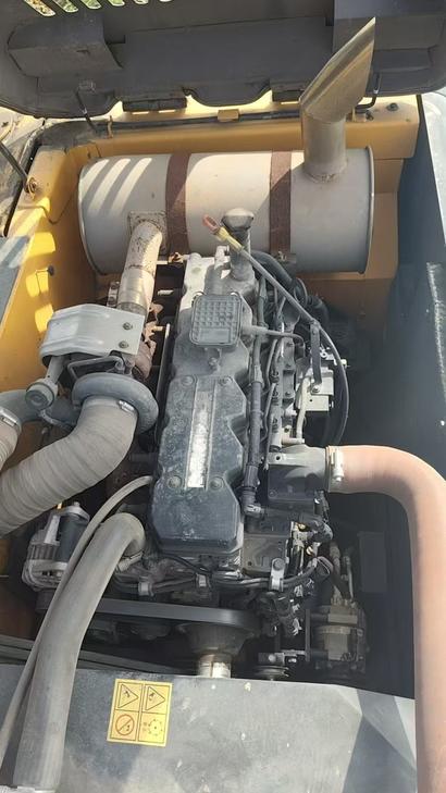 Buy Hyundai R275LVS Used Excavator / 1