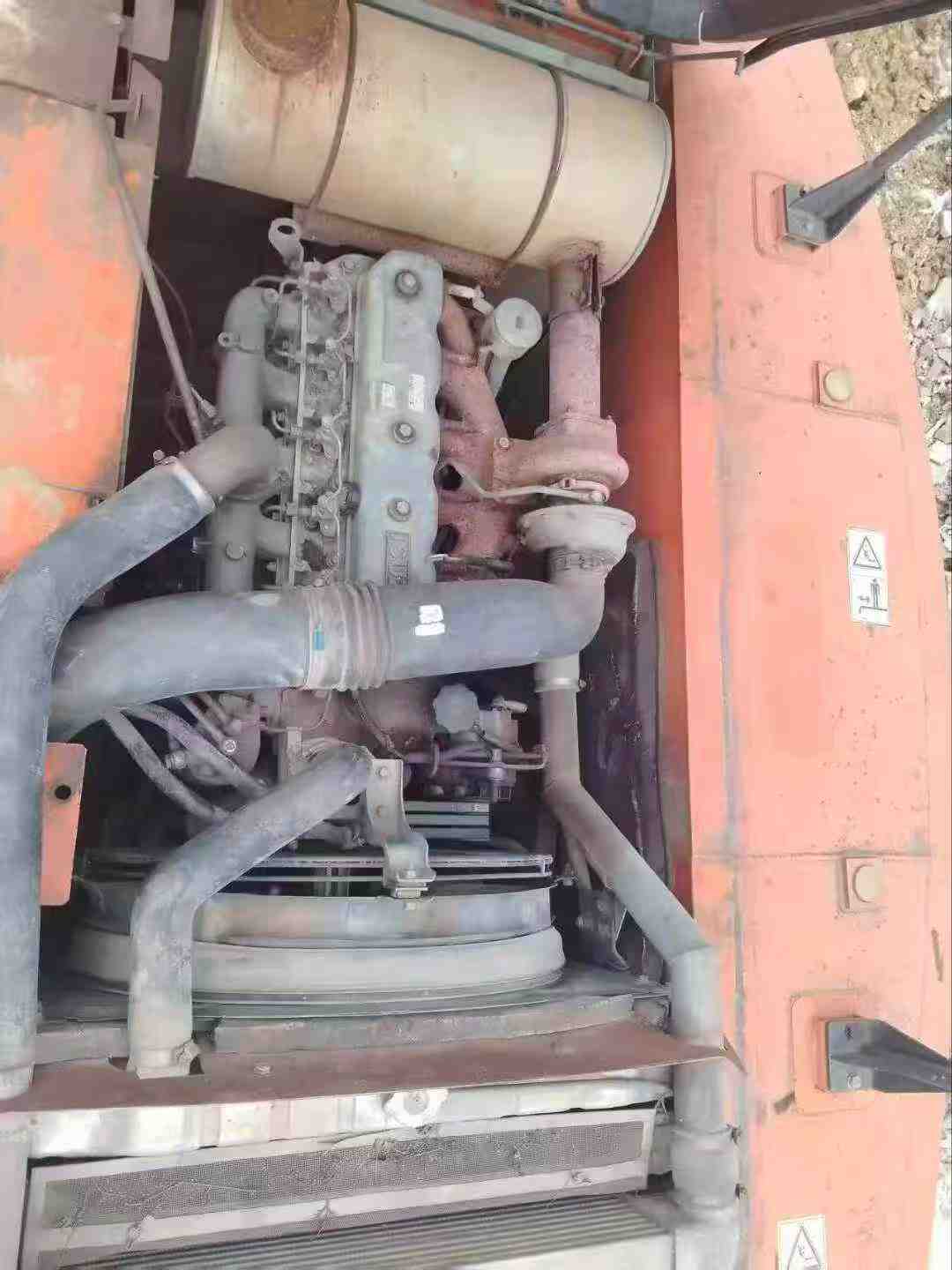 Compre Escavadeira Hitachi ZX240-3G Usada / 2