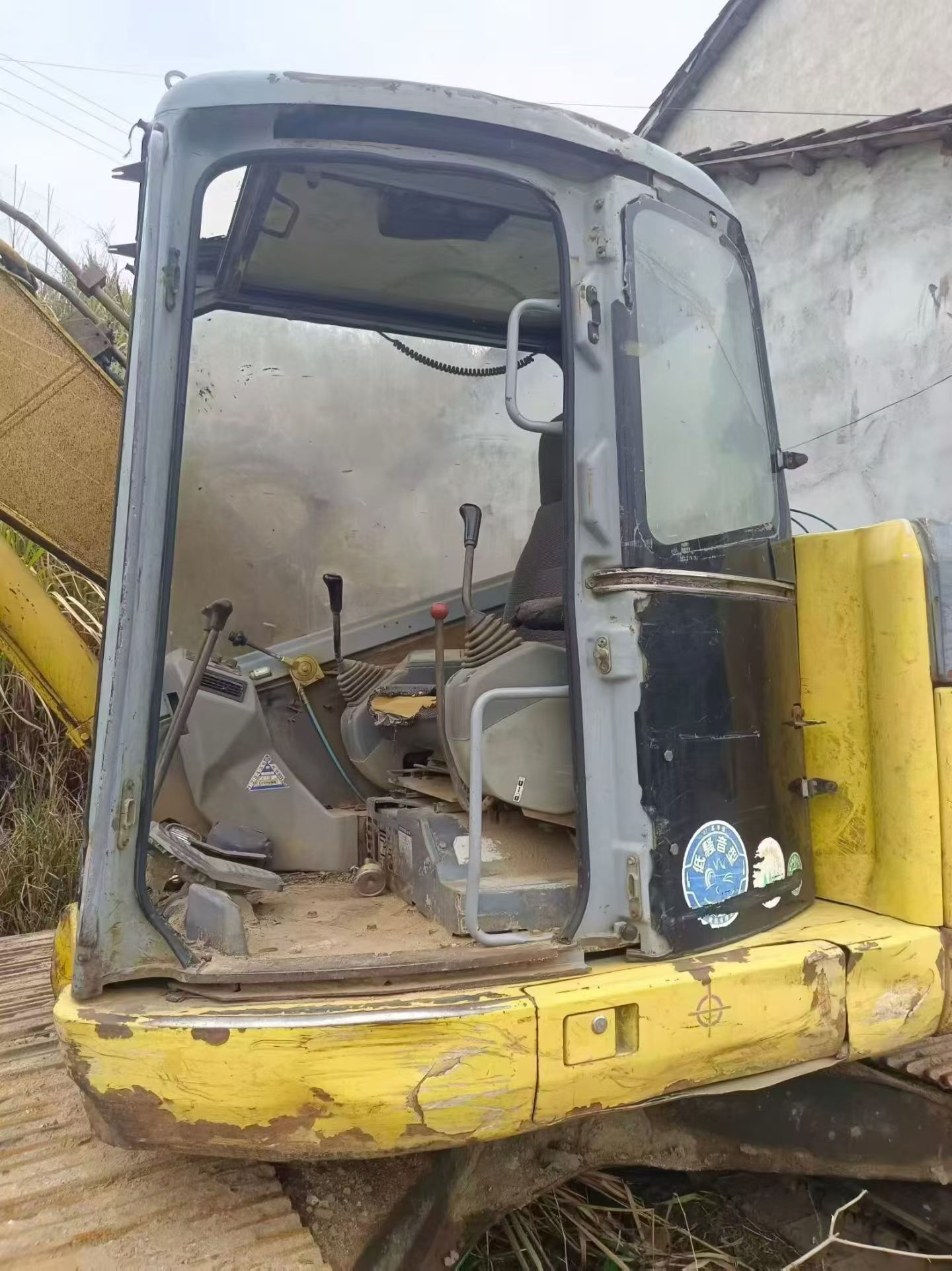 Compre Escavadeira Komatsu PC128US-2 Usada / 6