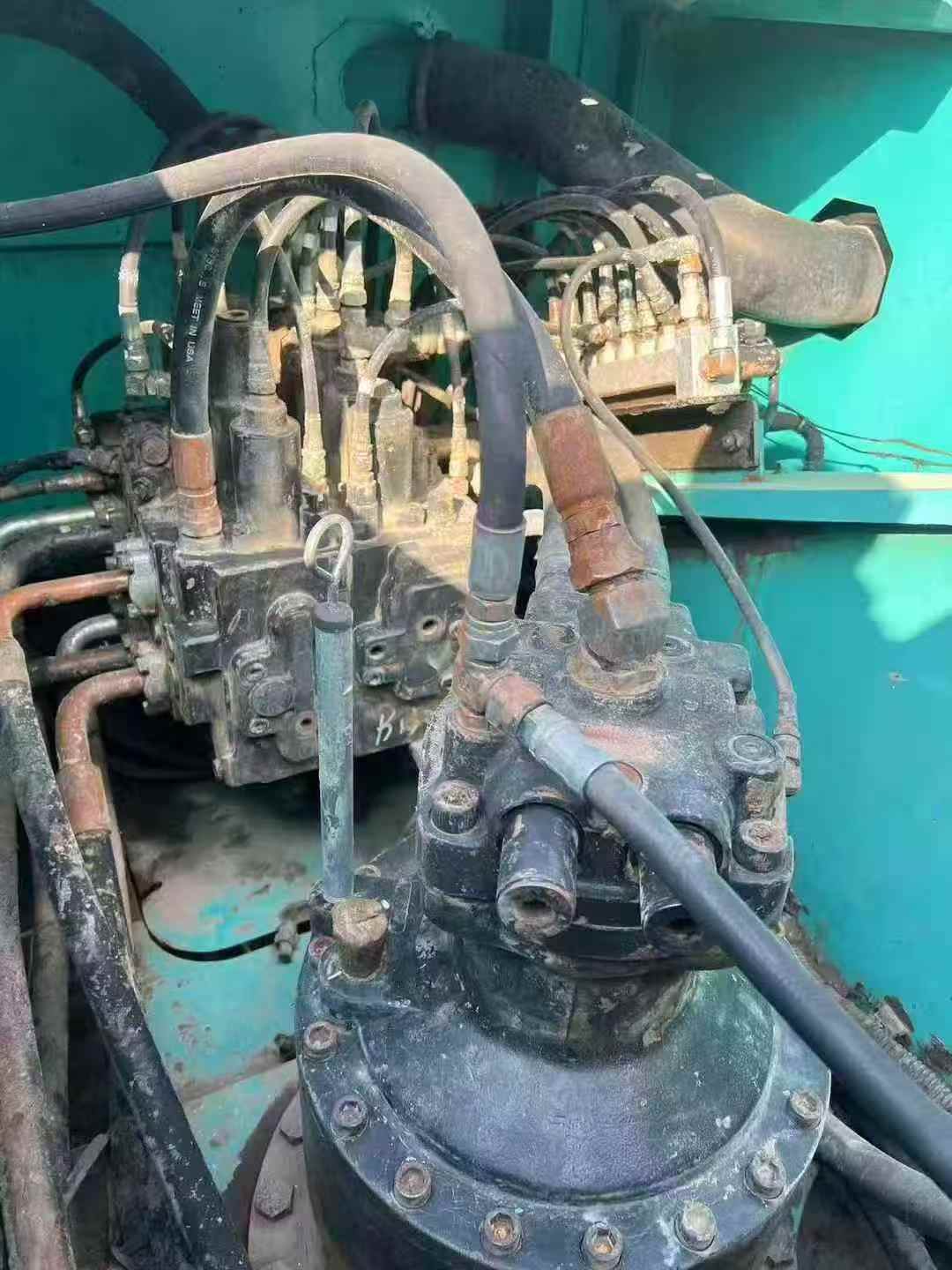 Buy Kobelco SK260 Used Excavator / 5