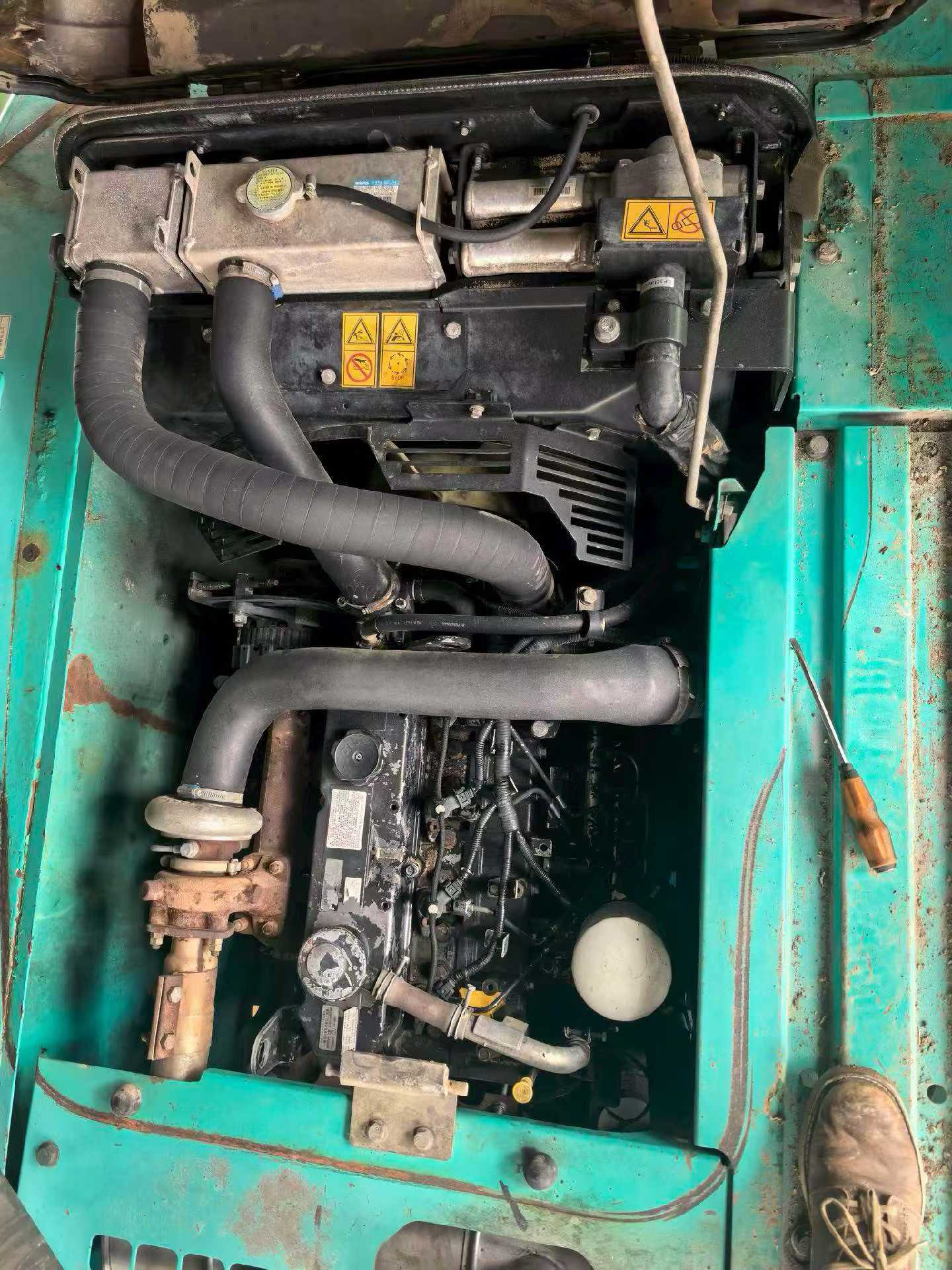 Buy Kobelco SK130 Used Excavator / 5