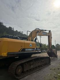 Buy Sany SY245H Used Excavator / 2 Buy Sany SY245H Used Excavator / 2