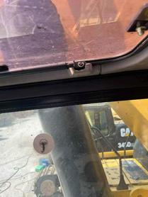 Buy Caterpillar 374D Used Excavator / 8 Buy Caterpillar 374D Used Excavator / 8