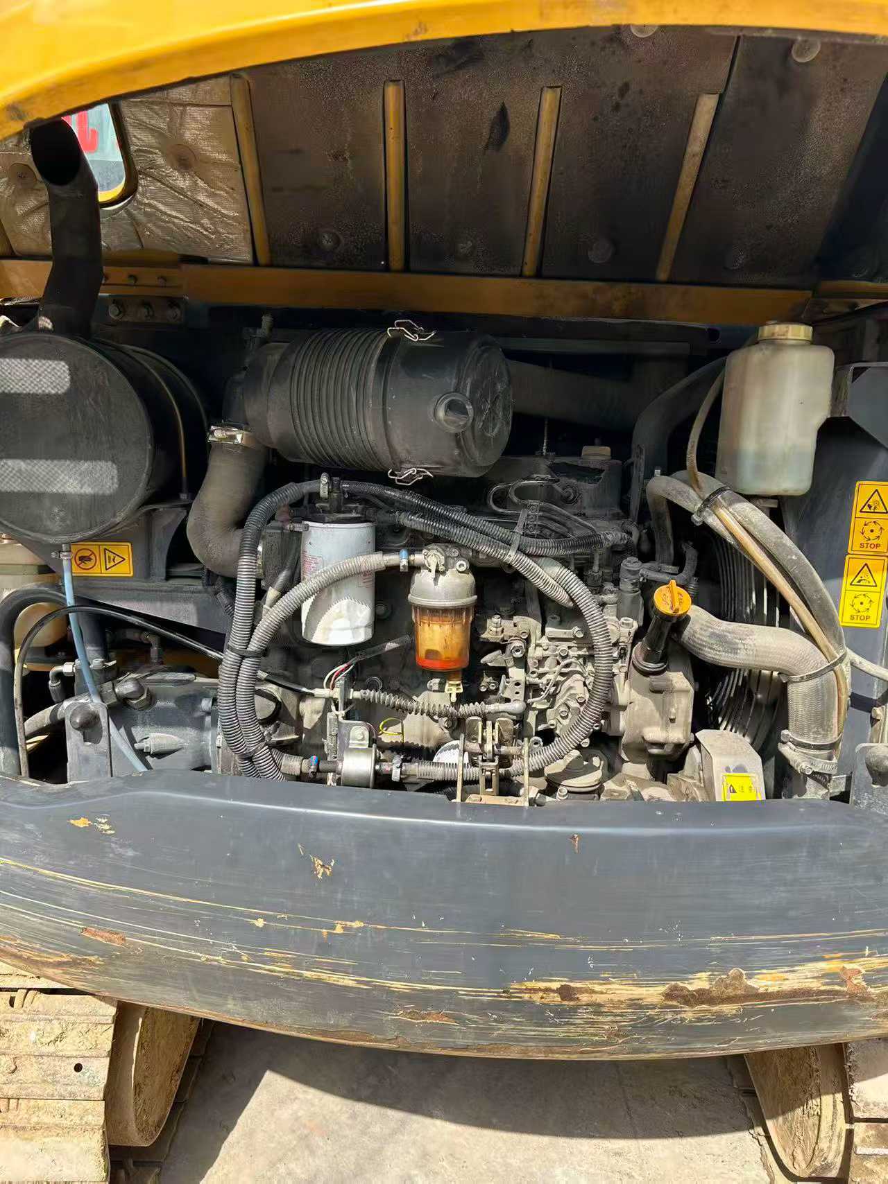 Compre Escavadeira XCMG LW60G Usada / 9