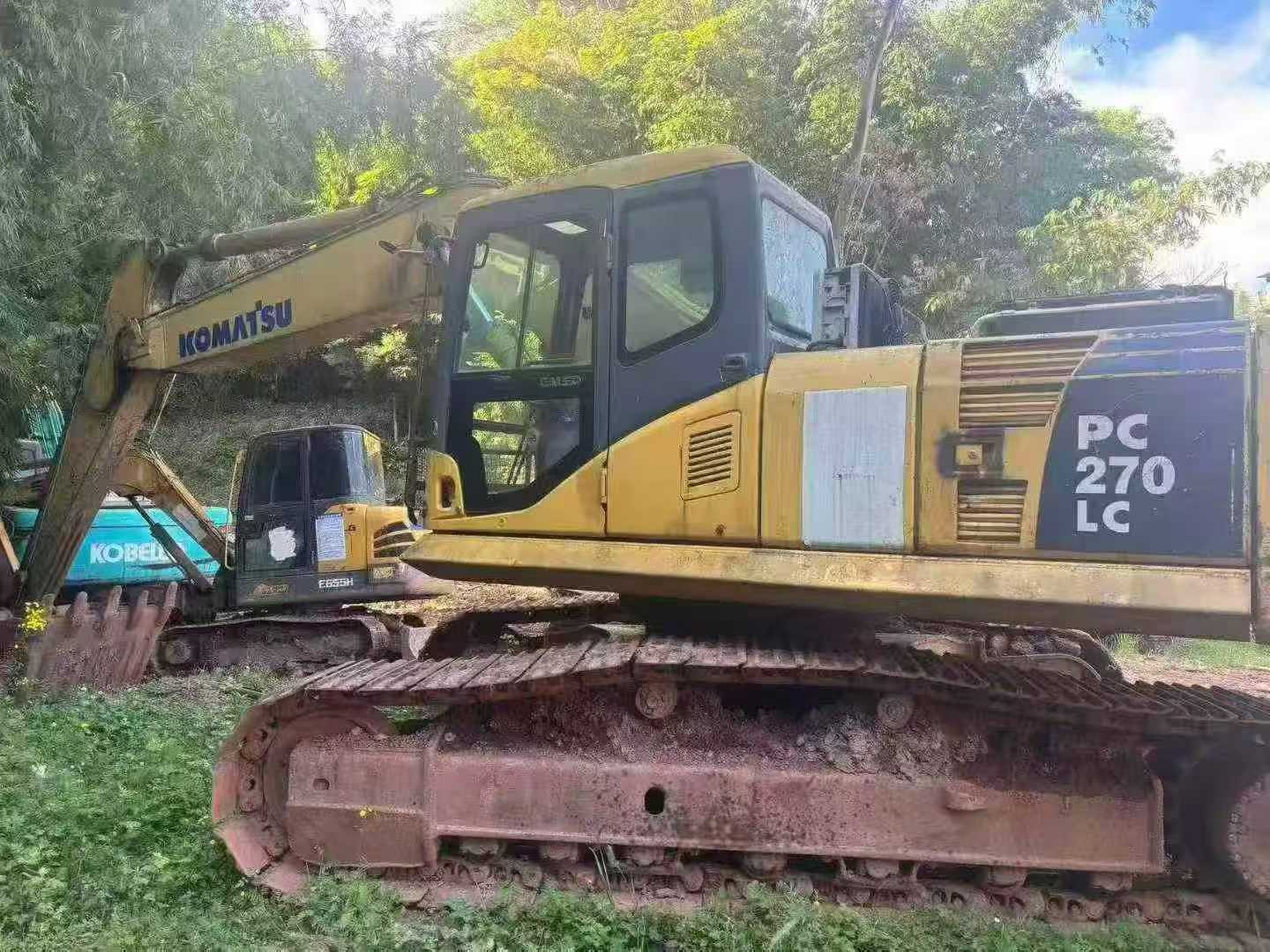 Buy Komatsu PC270-7 Used Excavator / 2