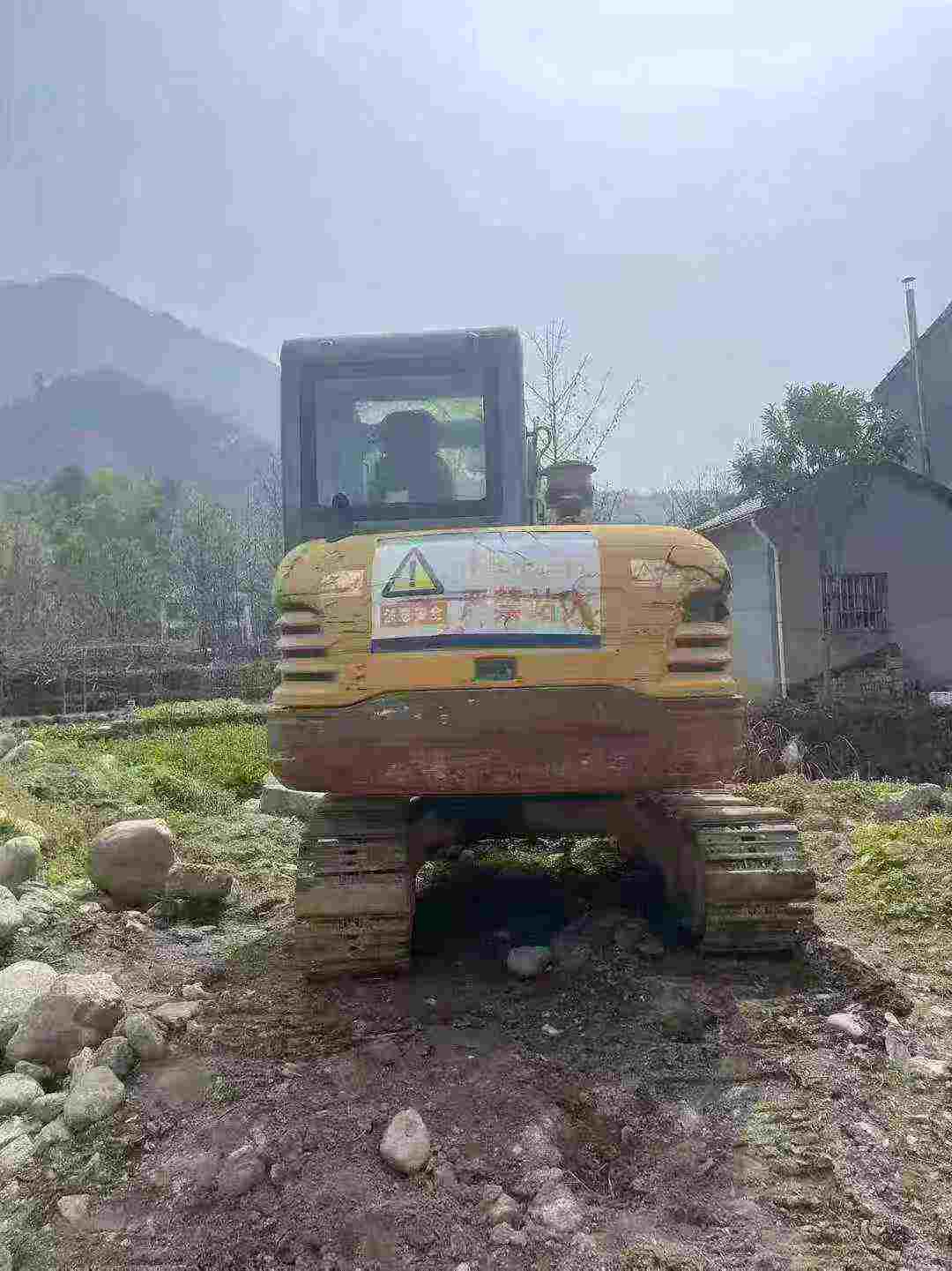 Buy XCMG XE60 Used Excavator / 6