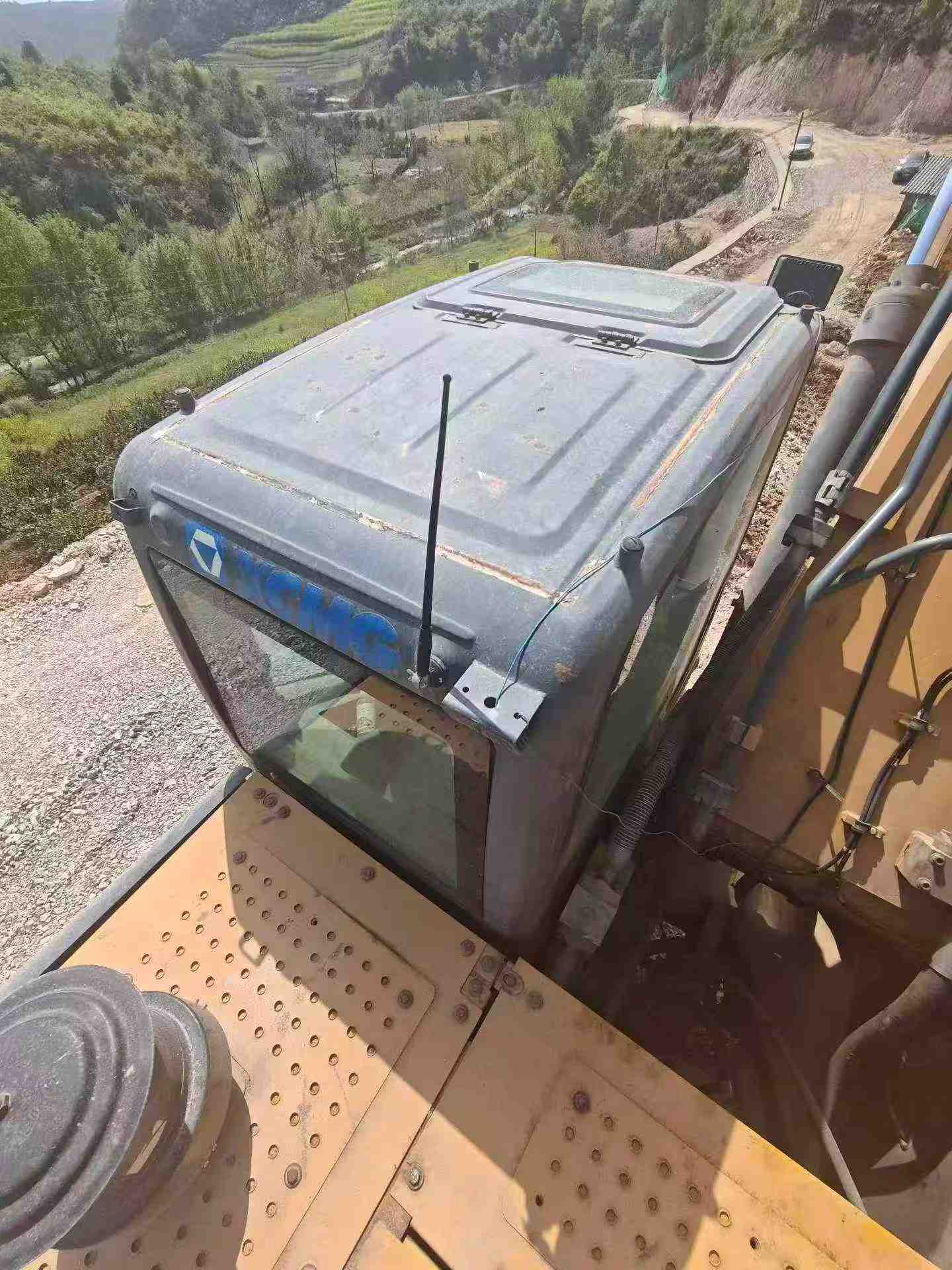 Buy XCMG XE370 Used Excavator / 8