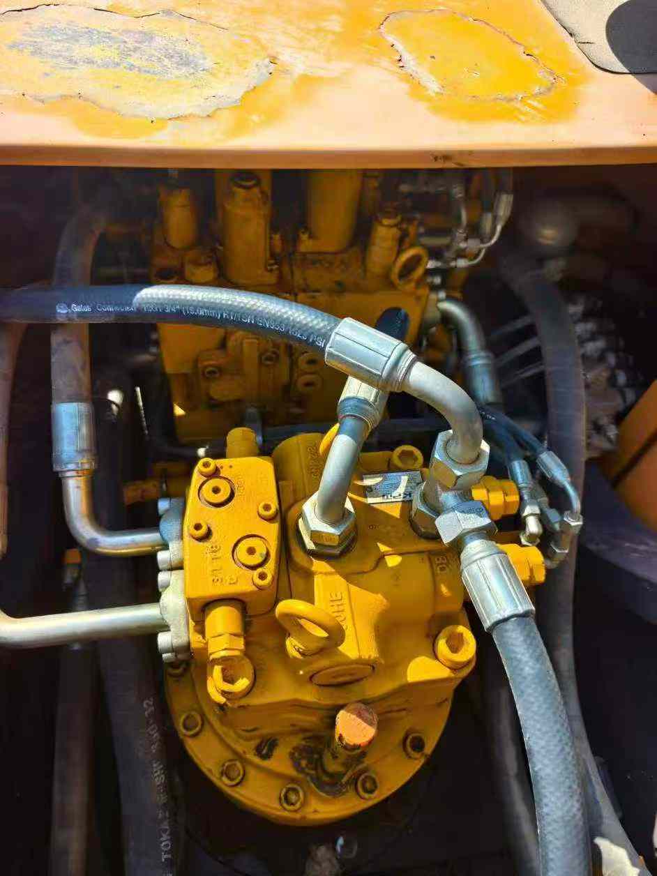 Buy Sany SY235C Used Excavator / 8