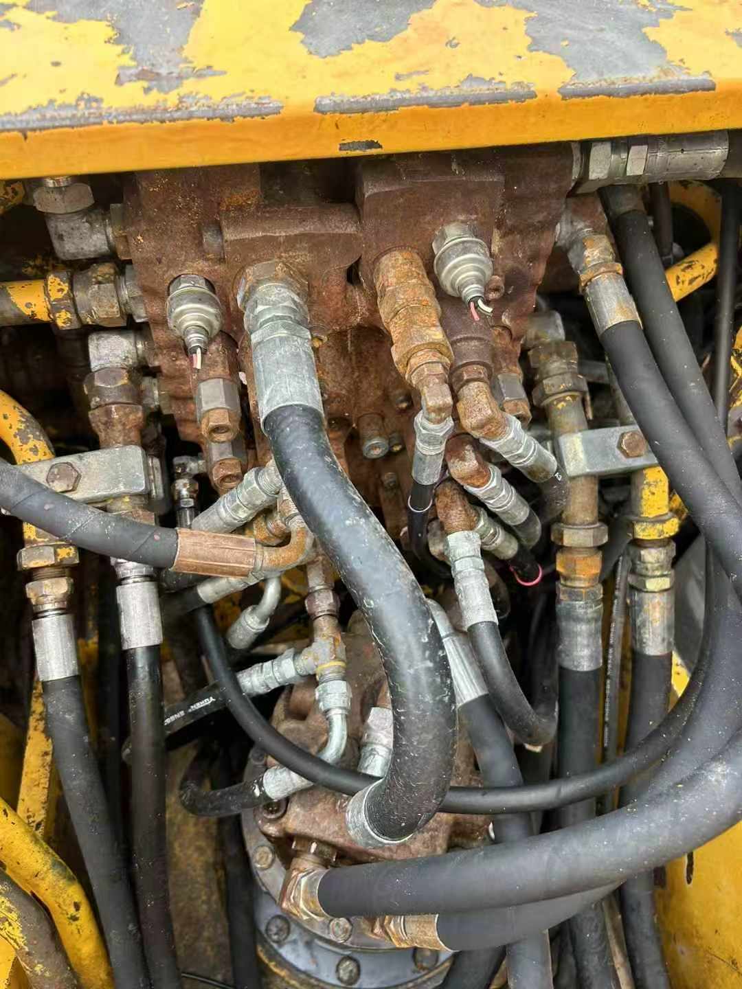 Buy Kato HD512-6 Used Excavator / 7