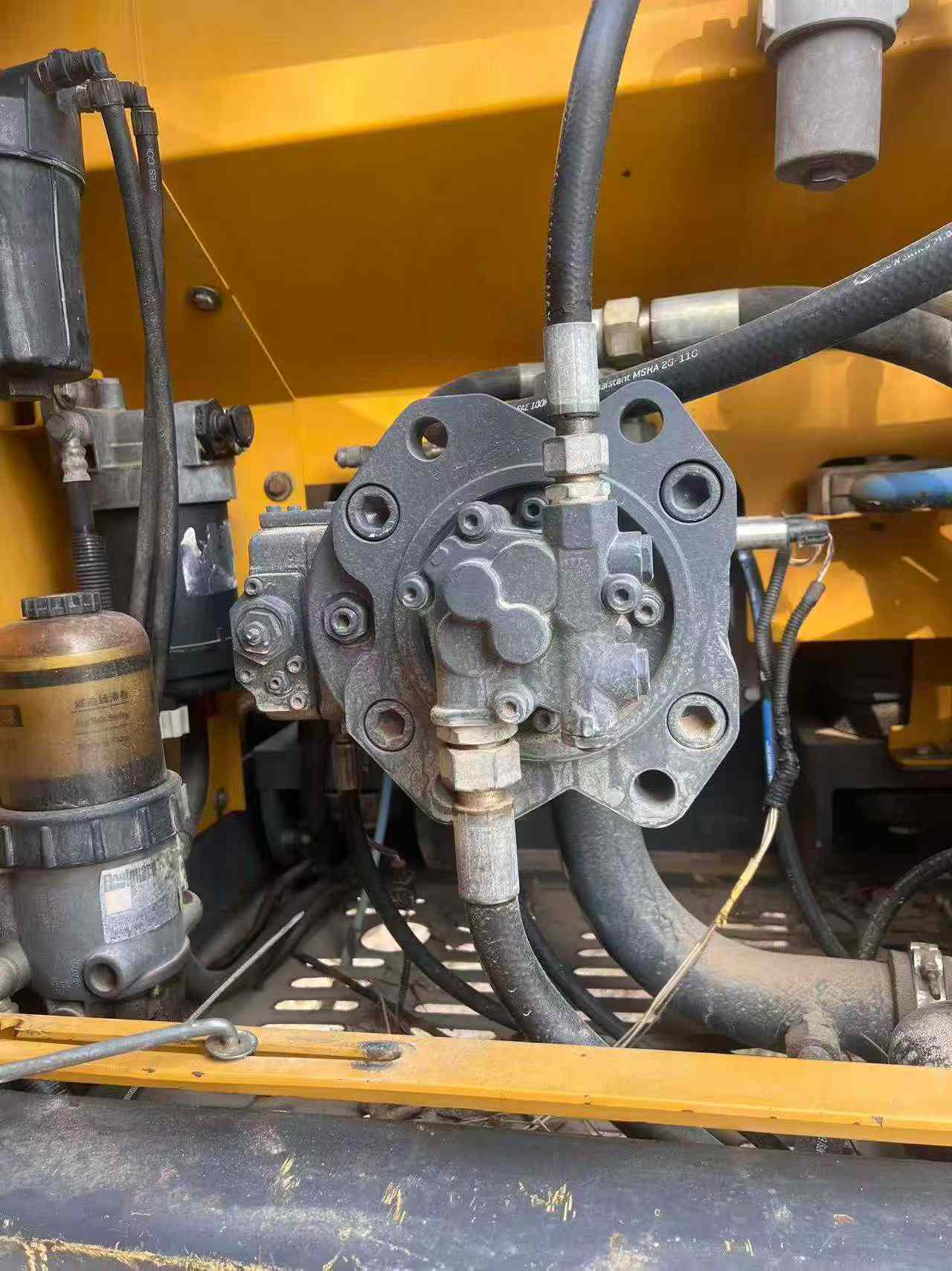 Buy XCMG LW200 Used Excavator / 6