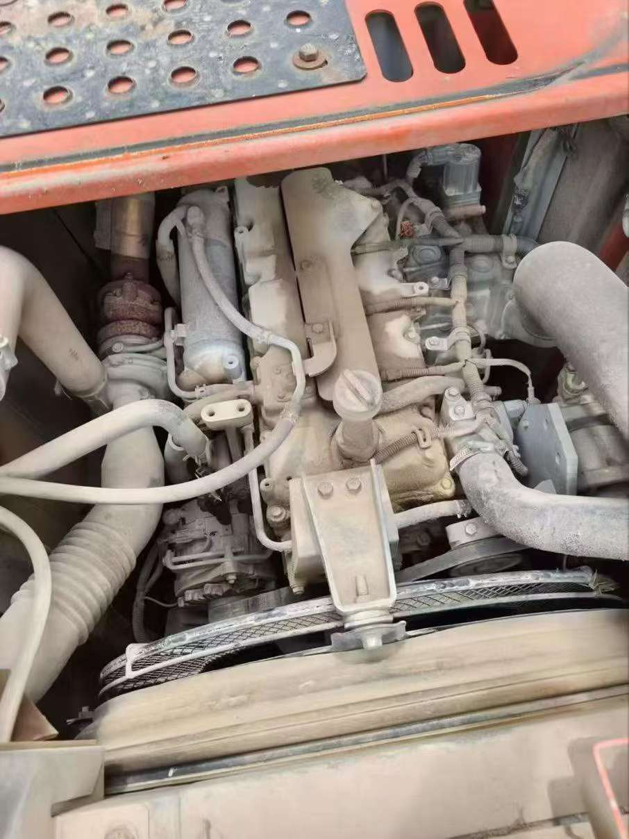 Buy Hitachi EX130 Used Excavator / 3