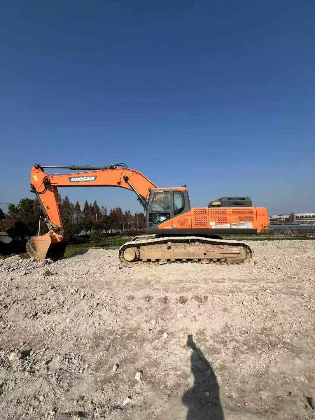 Buy Doosan DH420LC-7 Used Excavator / 2 Buy Doosan DH420LC-7 Used Excavator / 2