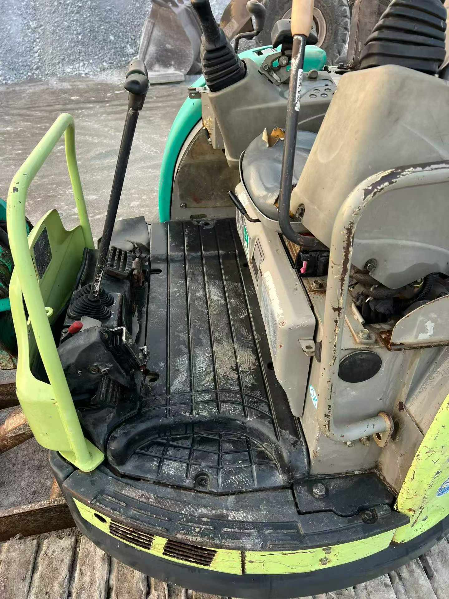 Buy Yanmar VIO30-5B Used Excavator / 7