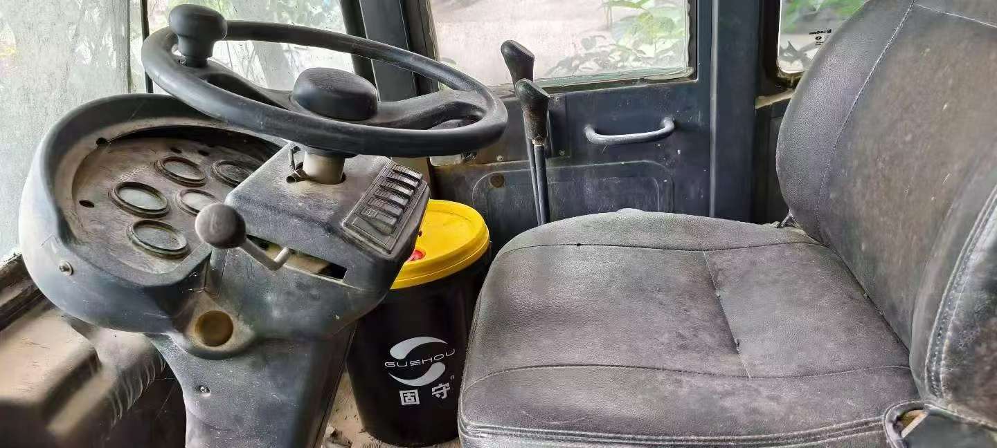Buy LiuGong CLG833 Used Loader / 2