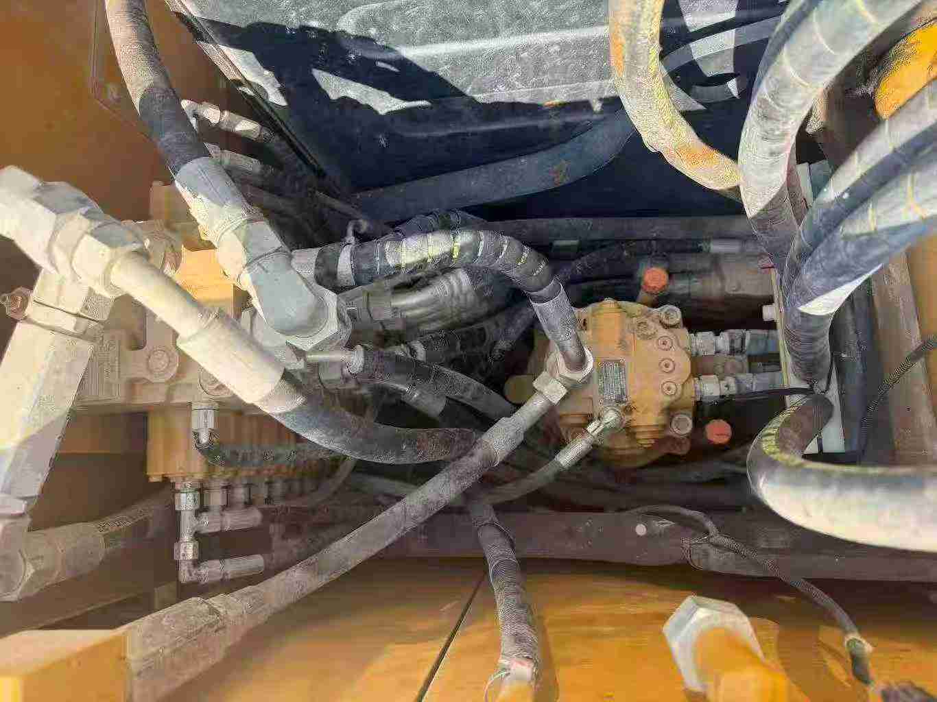 Buy Sany SY70C Used Excavator / 5