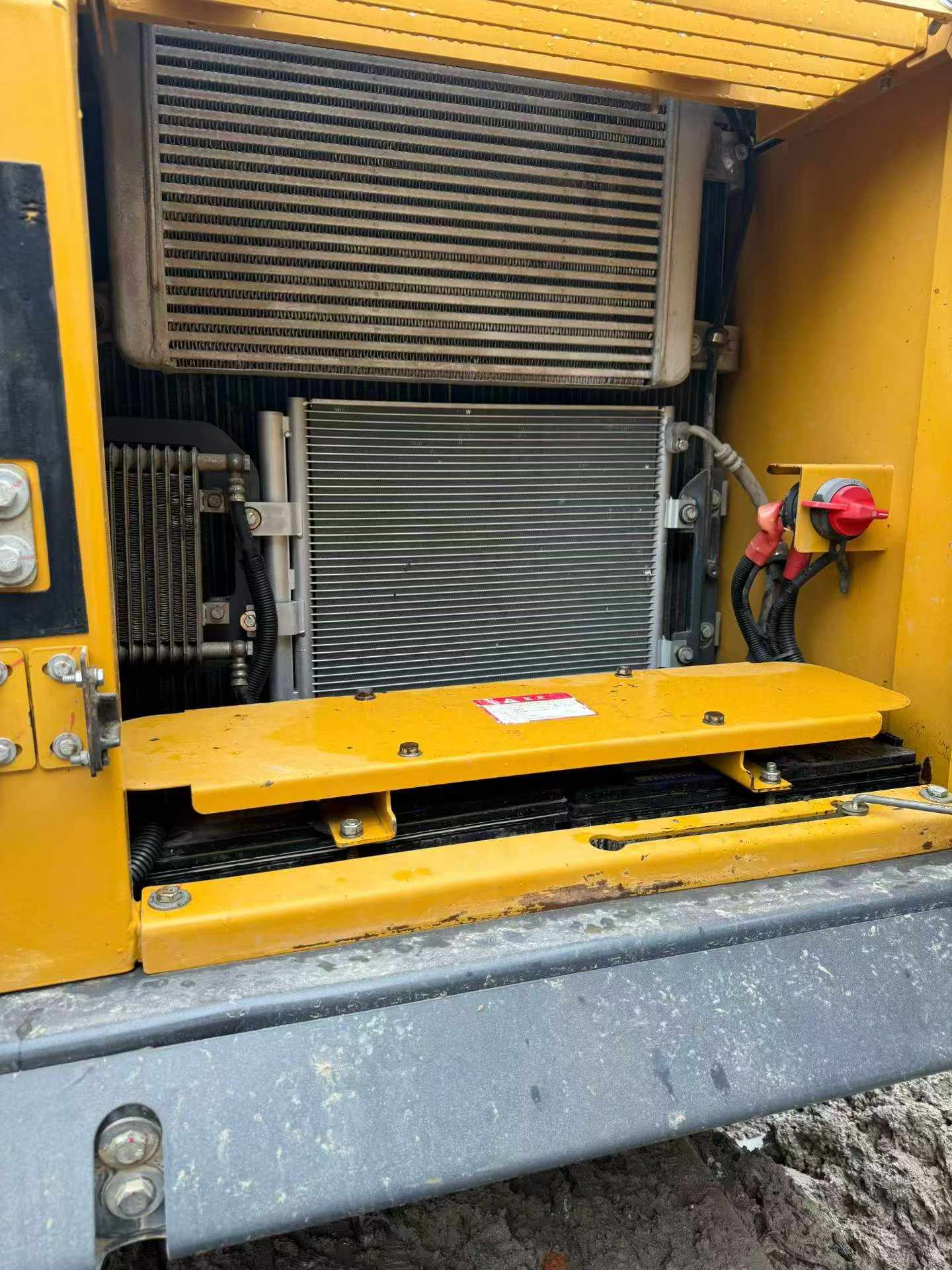 Buy XCMG XE270DK Used Excavator / 8