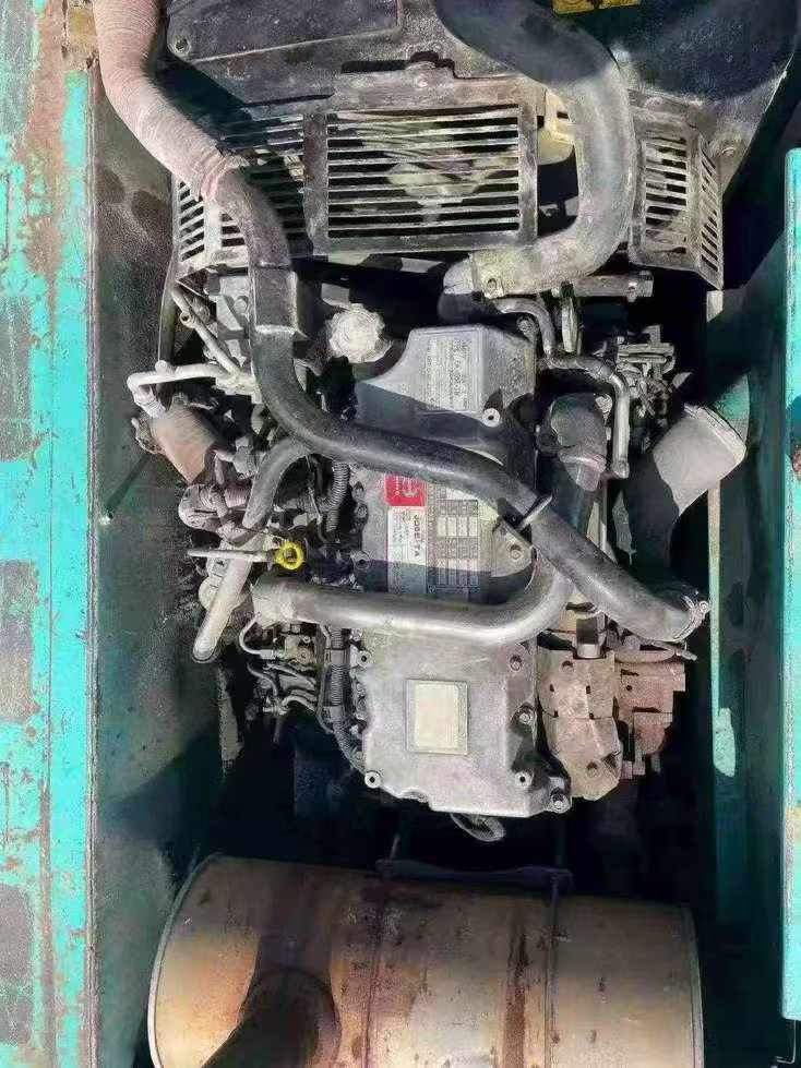 Buy Kobelco SK200-2 Used Excavator / 4