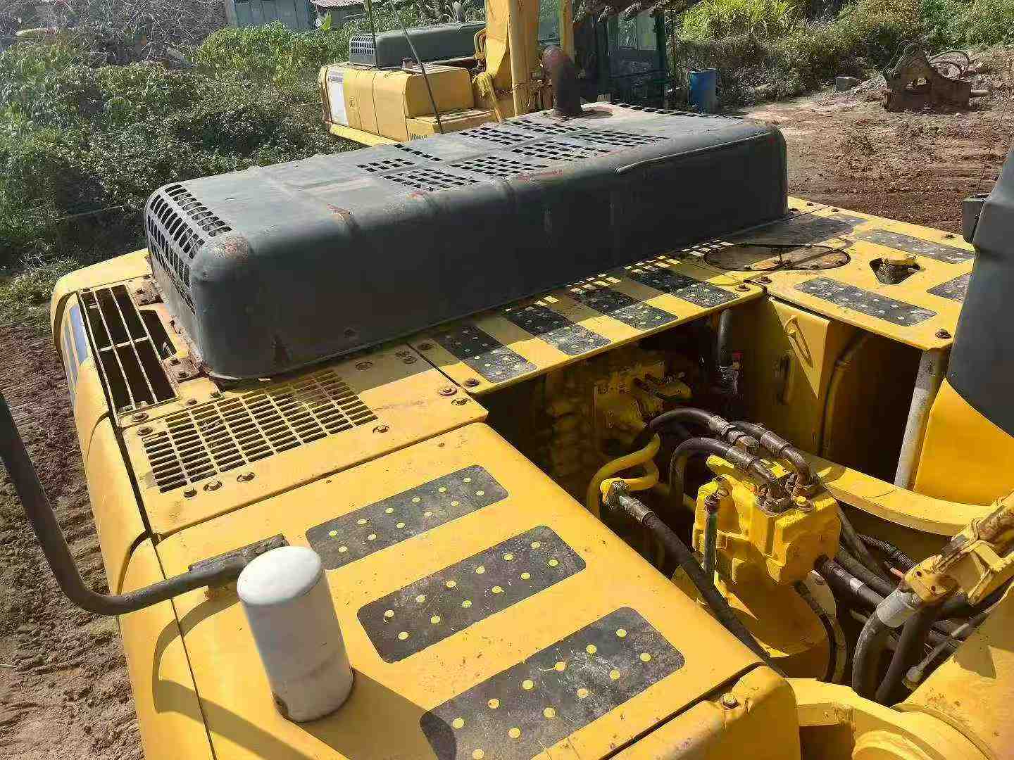 Buy Komatsu PC350-7 Used Excavator / 3