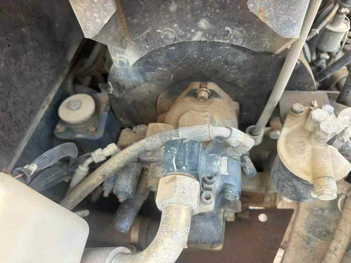 Buy Hyundai HX60 Used Excavator / 2