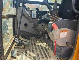 Buy XCMG LW60G Used Excavator / 3 Buy XCMG LW60G Used Excavator / 3