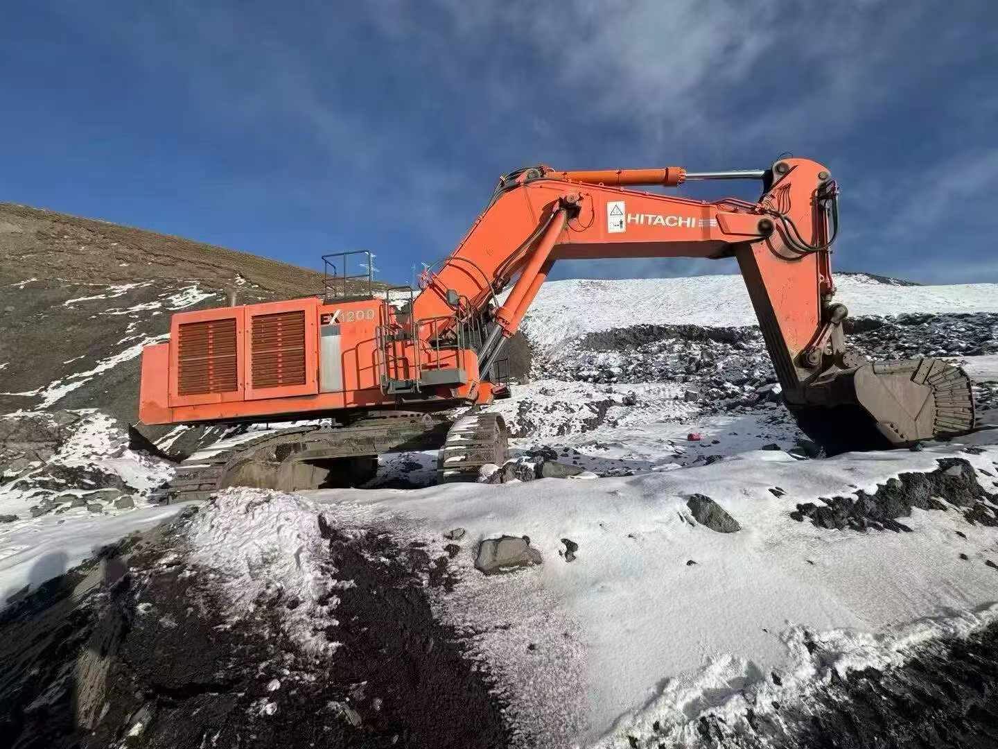 Buy Hitachi EX1200 Used Excavator / 4