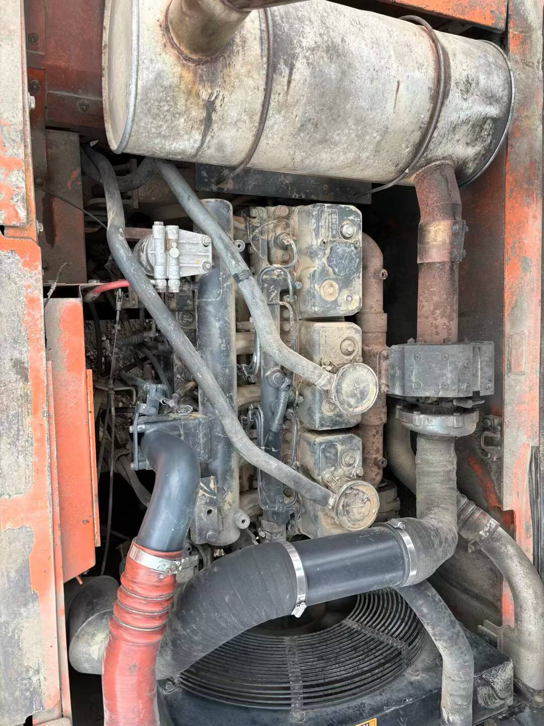 Buy Doosan DH215-9 Used Excavator / 4