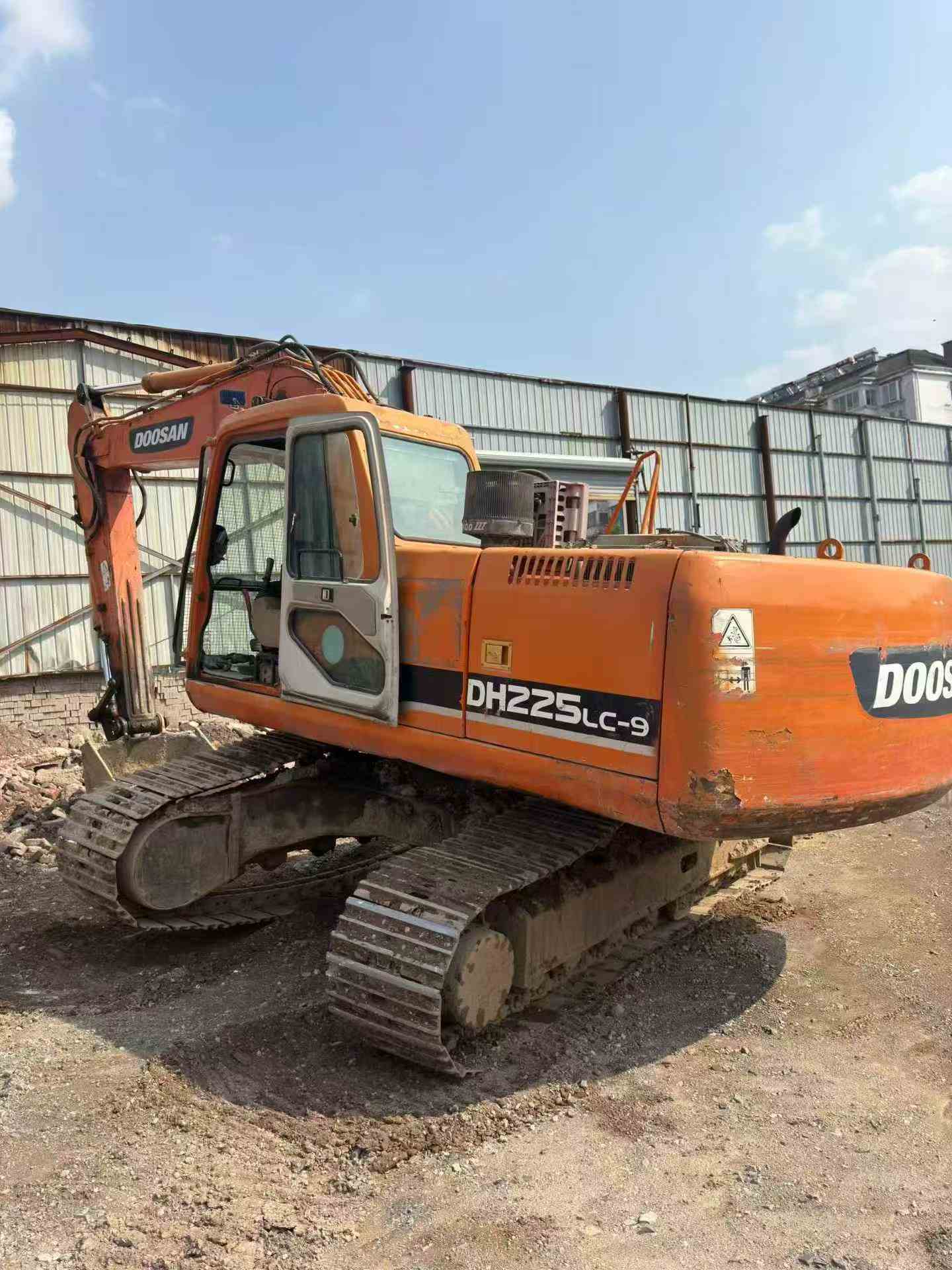 Buy Doosan DH215-7 Used Excavator / 7