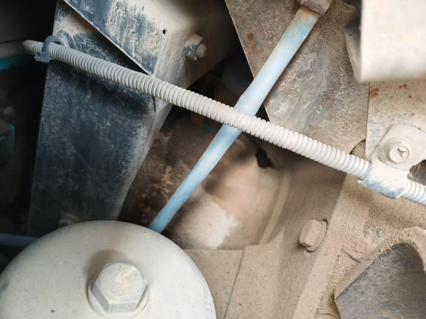 Buy Kobelco SK60 Used Excavator / 3