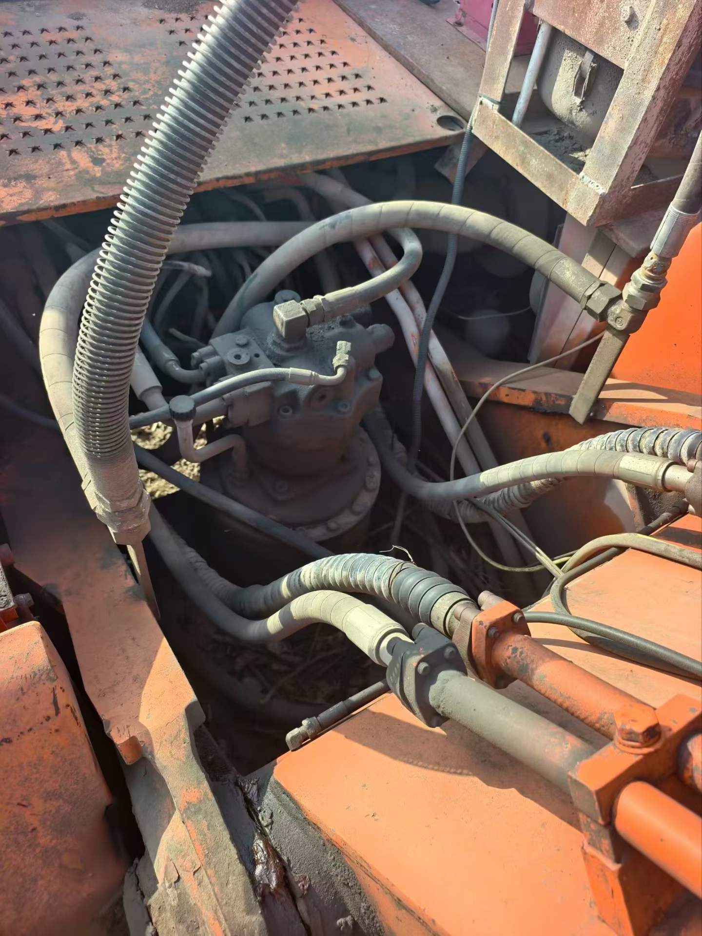 Buy Doosan DH370 Used Excavator / 6