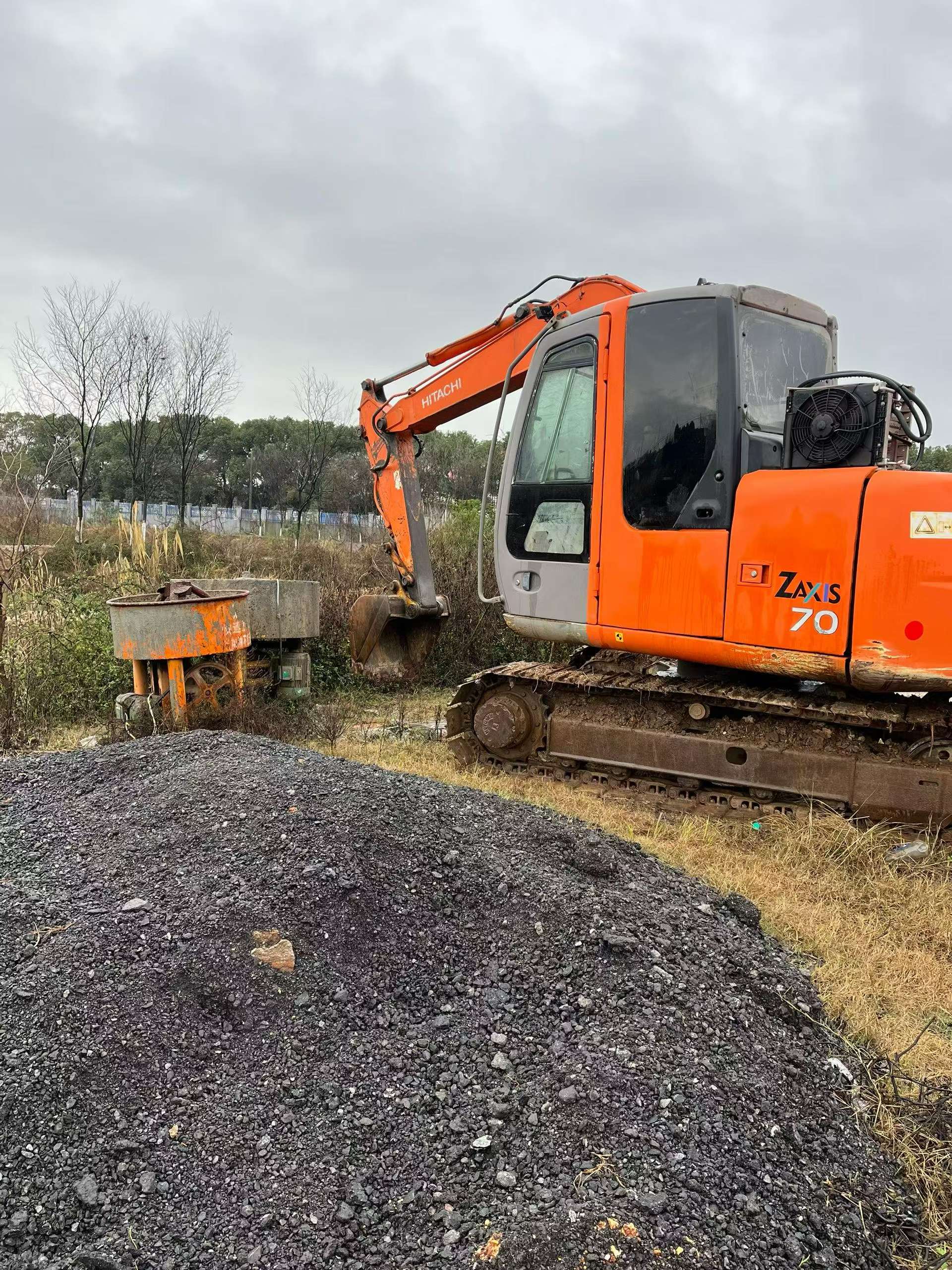 Buy Hitachi ZX70-6 Used Excavator / 3