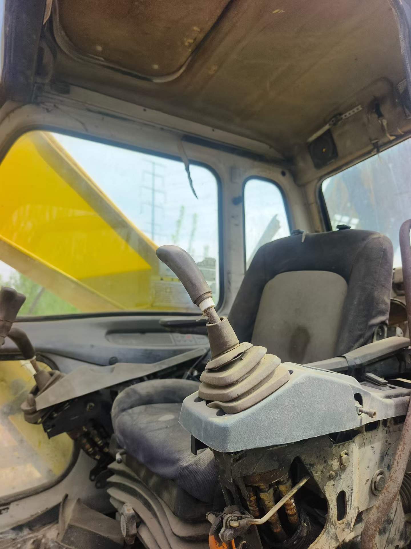 Buy Sumitomo SH200Z3 Used Excavator / 8